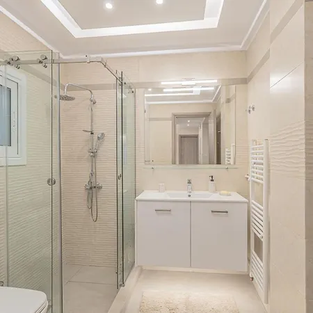 Apartment Amazing Near Metro Station! *