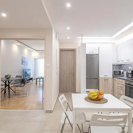 Apartment Amazing Near Metro Station! Athens